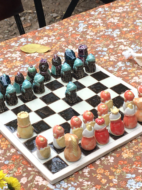 Bộ cờ vua mèo bằng gốm - Nghịch Đất - Clay Play